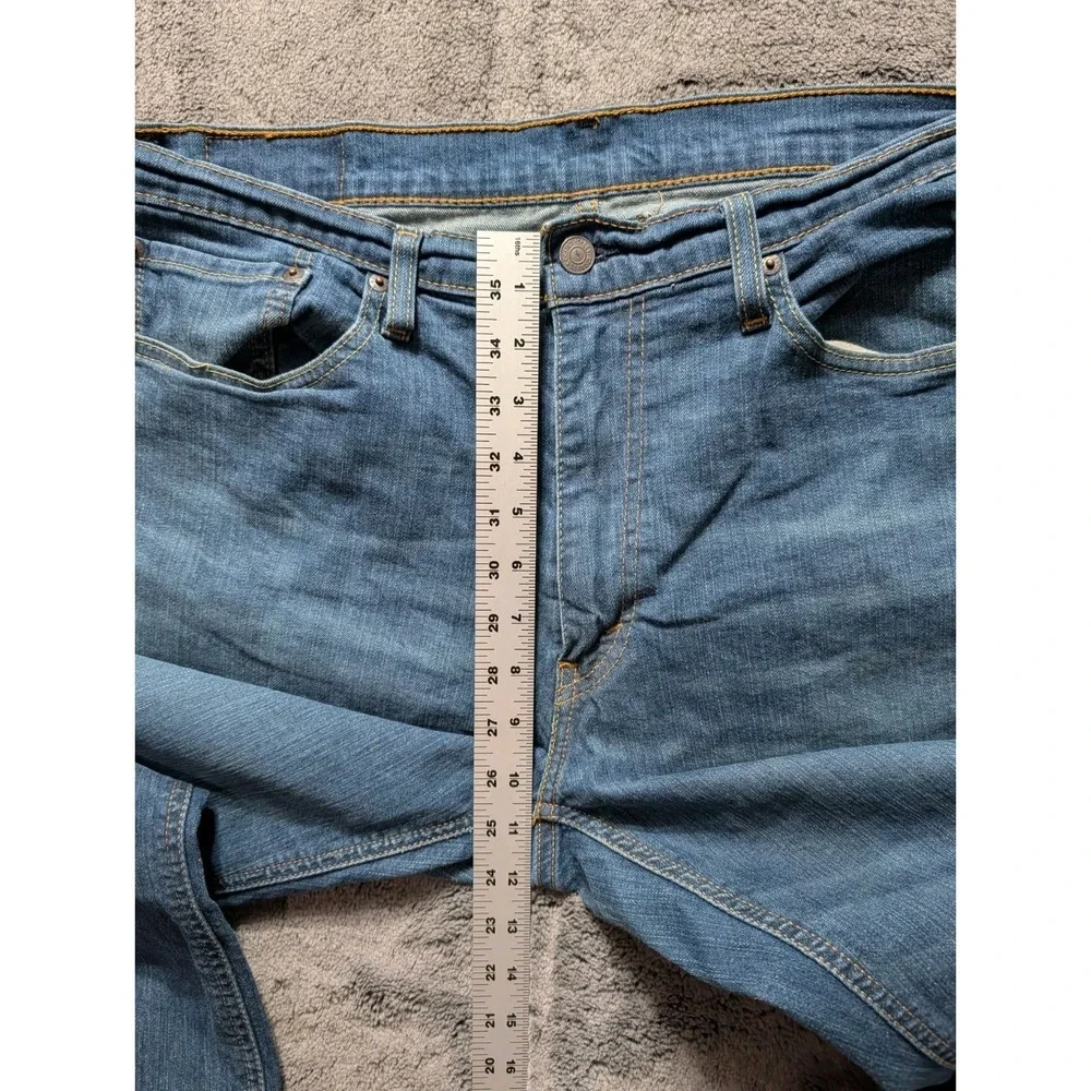 Levi's 541 Athletic Tapered Leg Jeans Men's Size 36x34 Medium Wash